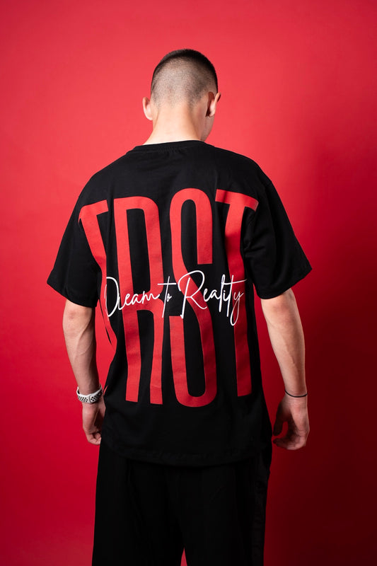 DREAM TO REALITY TEE